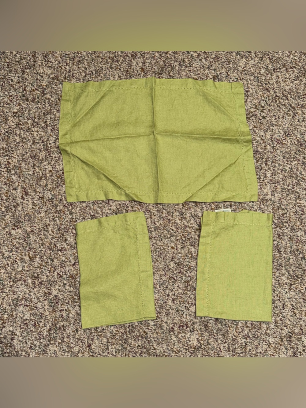 Pottery barn placemat and napkins Lime Green‎ Linen Napkin Set
